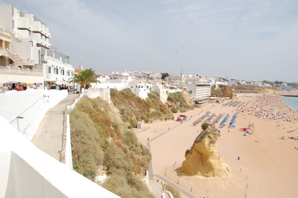 Event brings 110 North American tour operators and travel agents to the Algarve