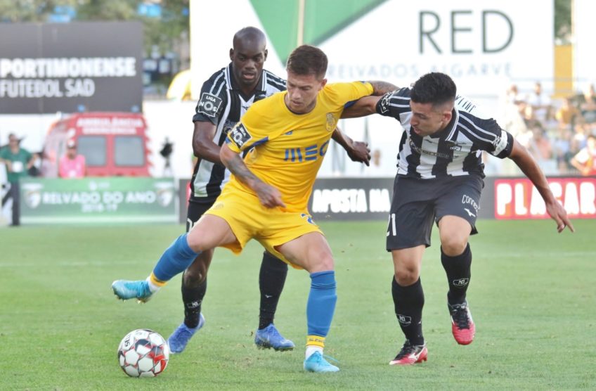 Portimonense derrotado pelo FC Porto com golo no último lance