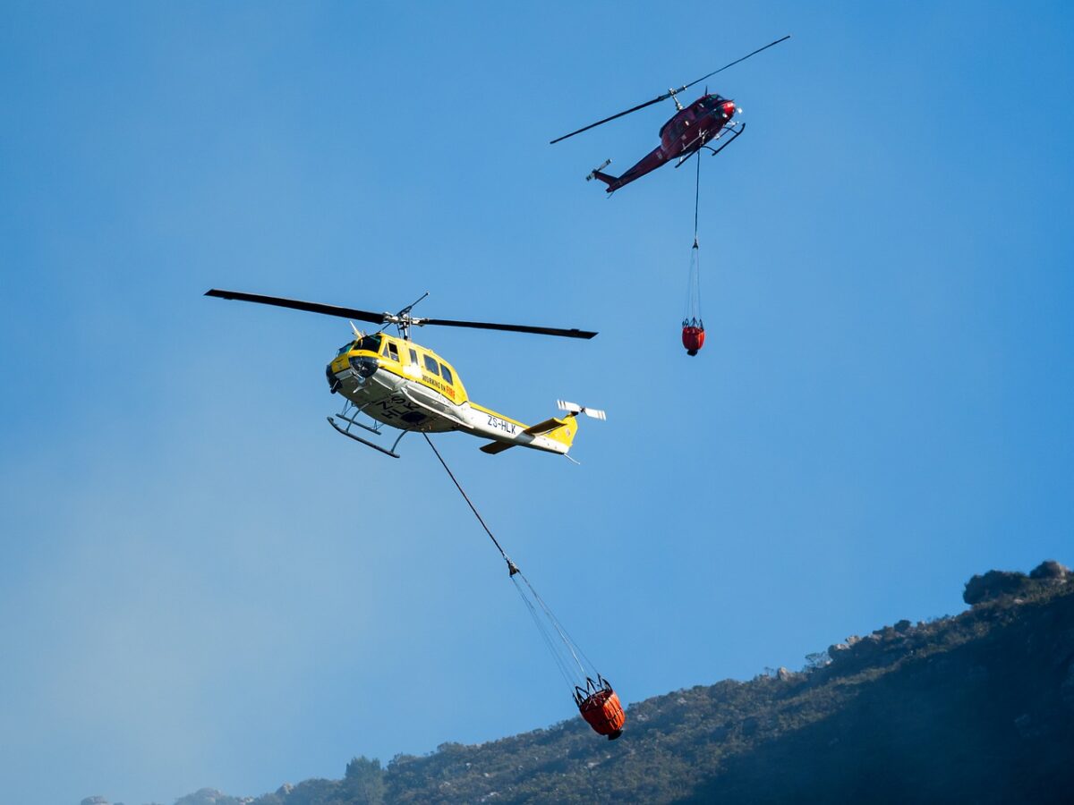 Tres Montes Evacuados Por Precaucao Devido A Incendio Em Castro Marim