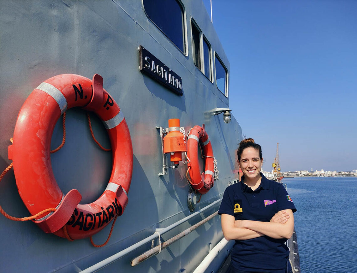 Tr S Mulheres Comandam Os Navios Da Marinha Em Miss O No Sul