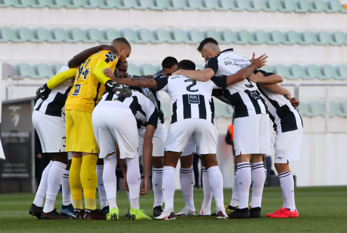 Portimonense perde com FC Porto em jogo que teve os dois treinadores