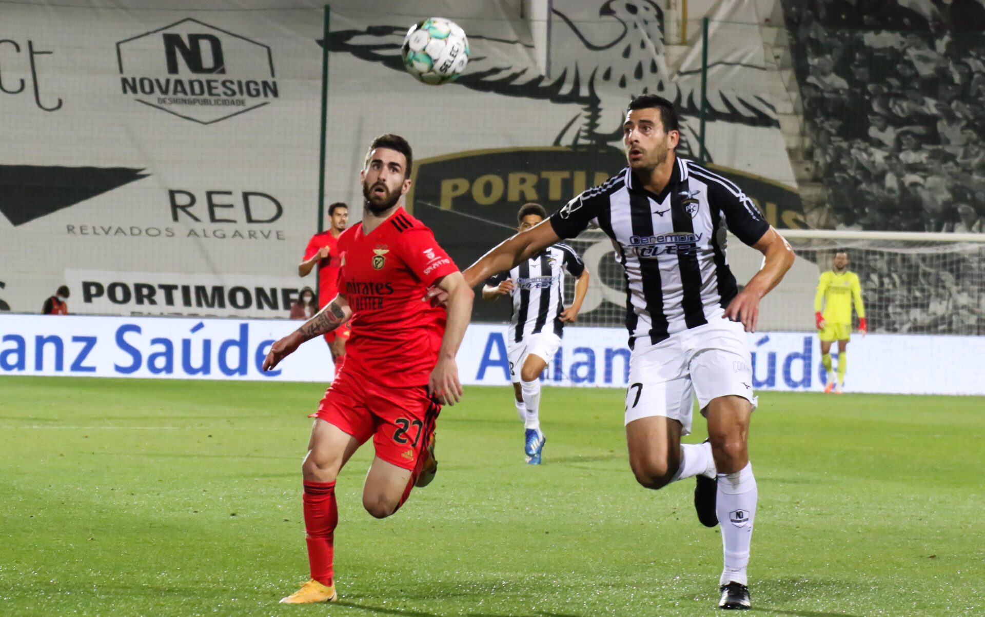 Veja as imagens da goleada do Benfica em Portimão