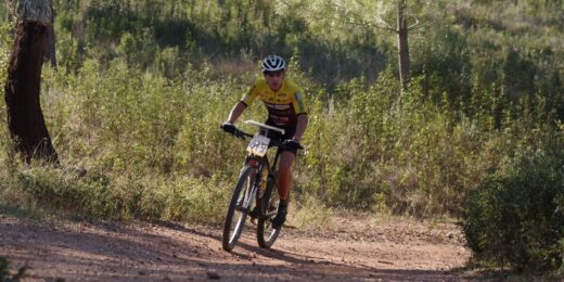 Artur Mendonça (BTT Loulé/Elevis) competes at the World Championship in  France